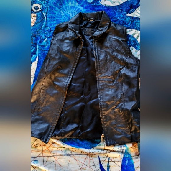 Real Leather Vest new - Picture 1 of 4